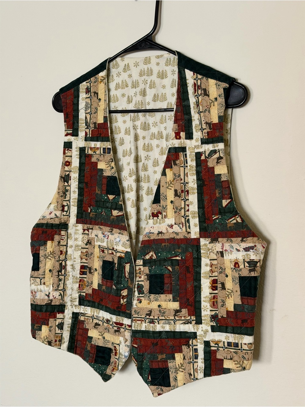 Quilted Patchwork Vest in Green, Red & Cream